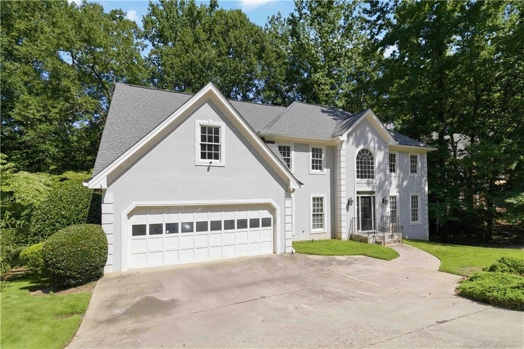 275 Sageglen Road - Photo 0
