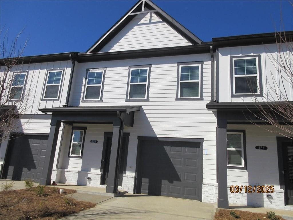 129 Lauren Street - Photo 0