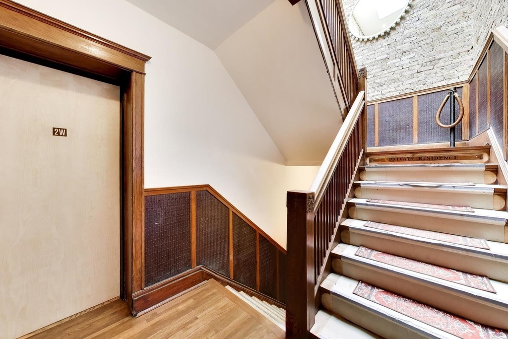 1126 W Morse Street - Photo 18