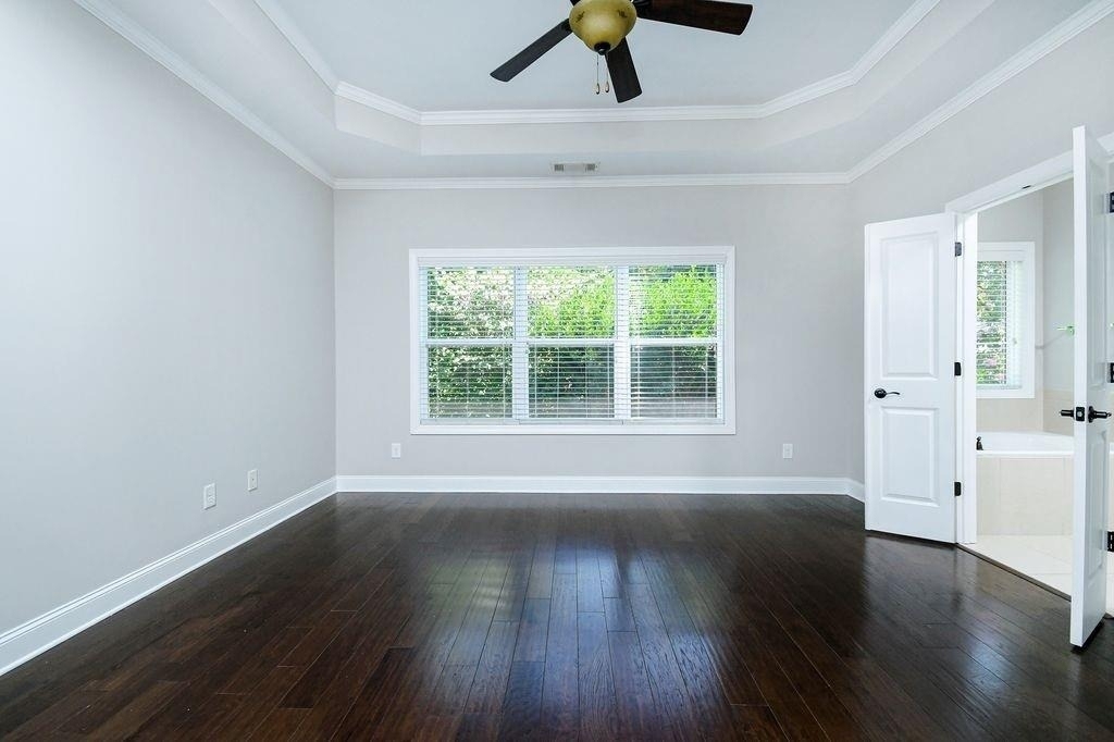 1265 Linden Court Ne - Photo 9