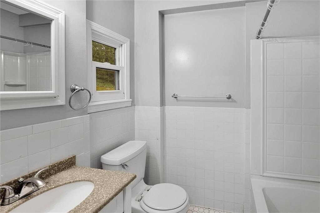 1857 Fern Creek Lane Ne - Photo 10