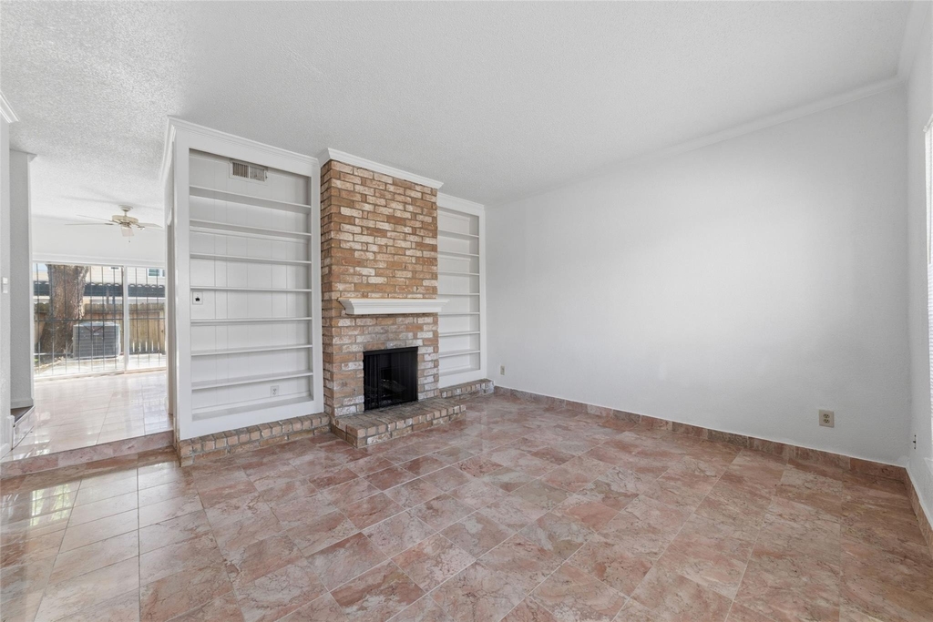 7700 Creekbend Drive - Photo 5