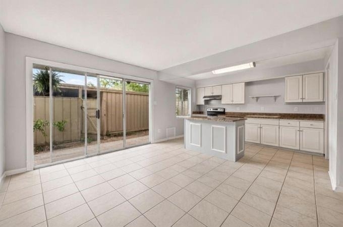6404 Burgoyne Road - Photo 17
