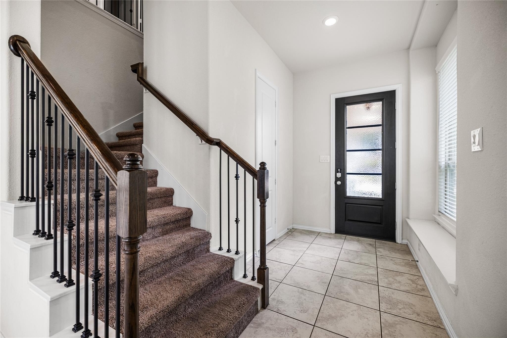 219 Club Crest Lane - Photo 14