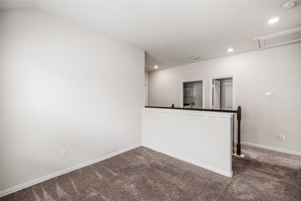 219 Club Crest Lane - Photo 17