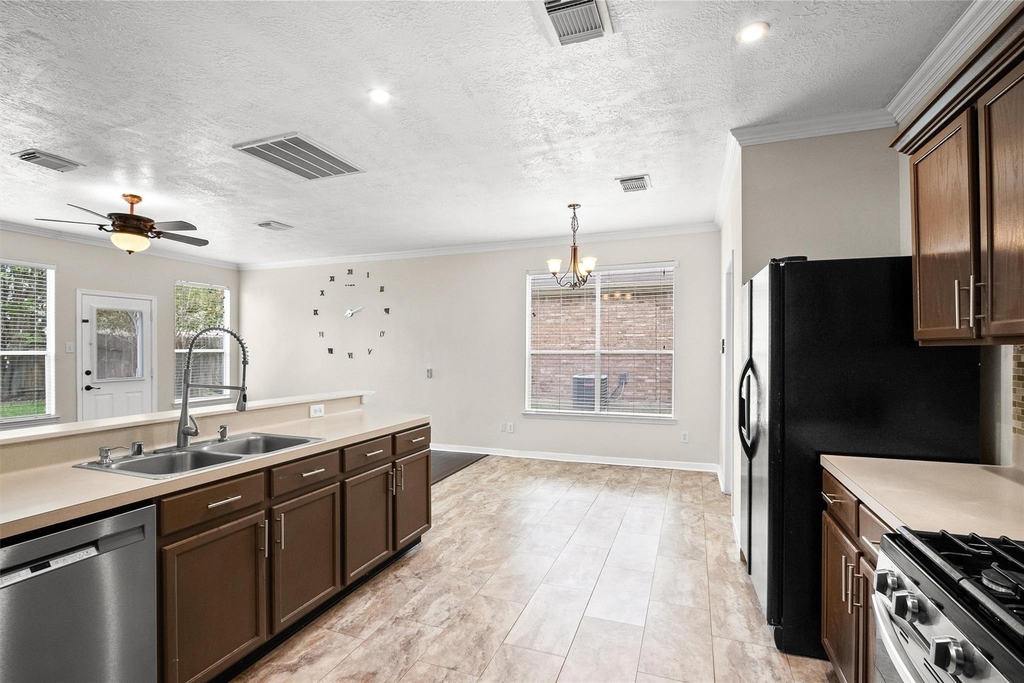 21930 Holly Branch Drive - Photo 8