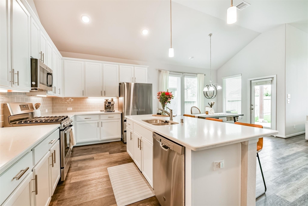 6304 Firewood Drive - Photo 7