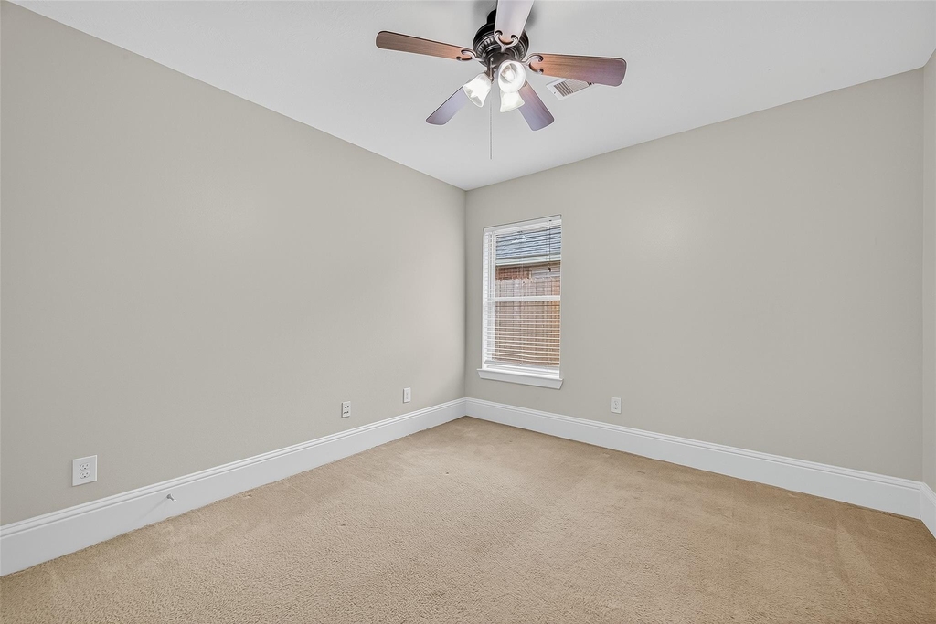 7023 Sanders Hill Lane - Photo 28