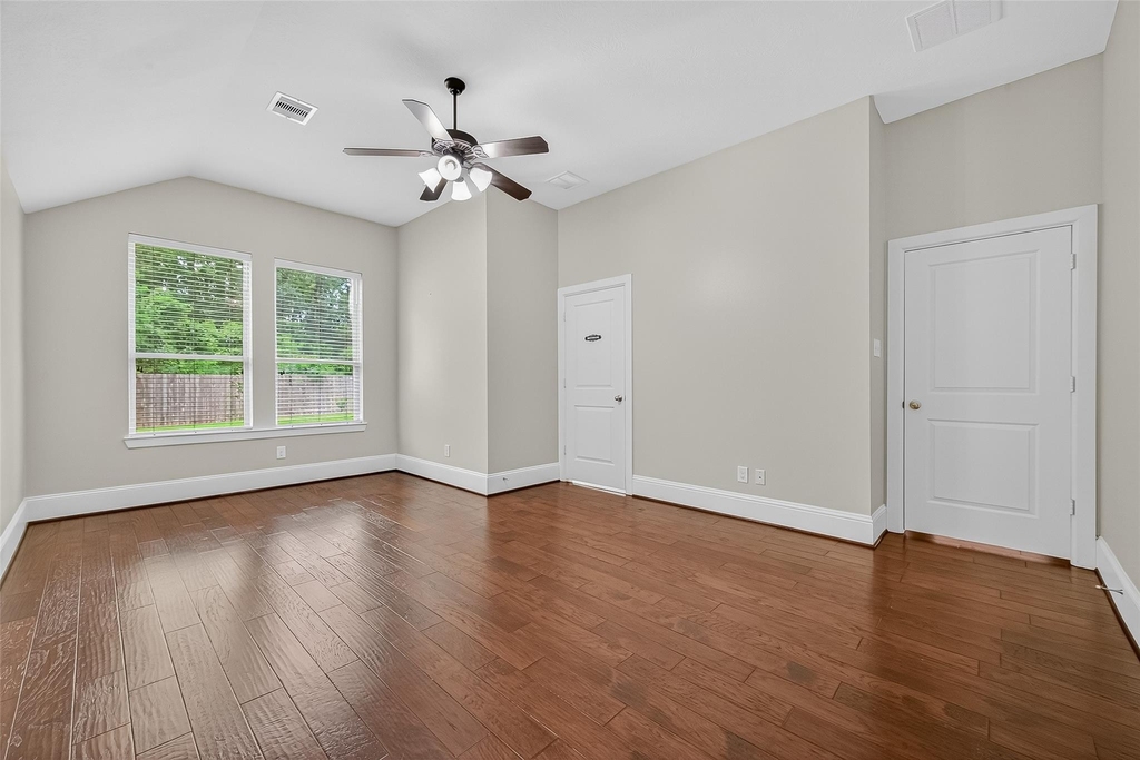 7023 Sanders Hill Lane - Photo 30