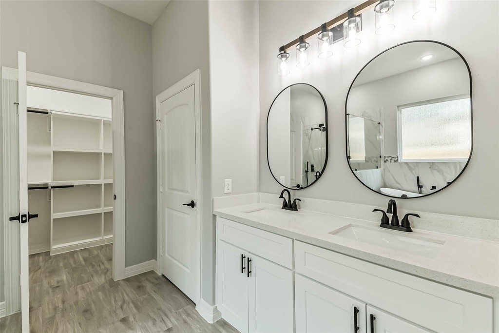 15998 Holly Street - Photo 31