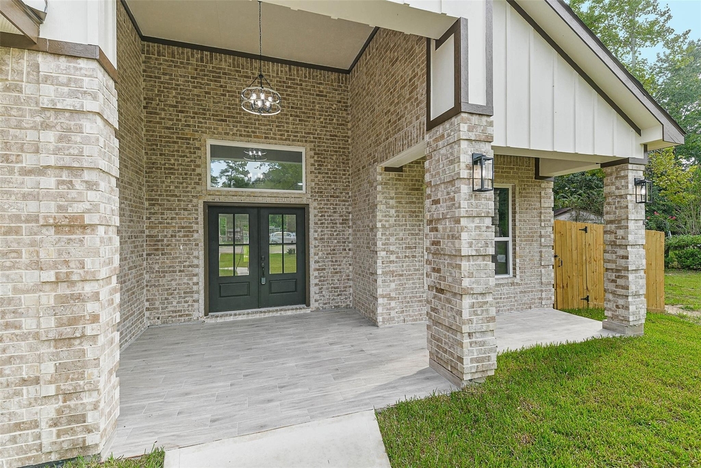 15998 Holly Street - Photo 3