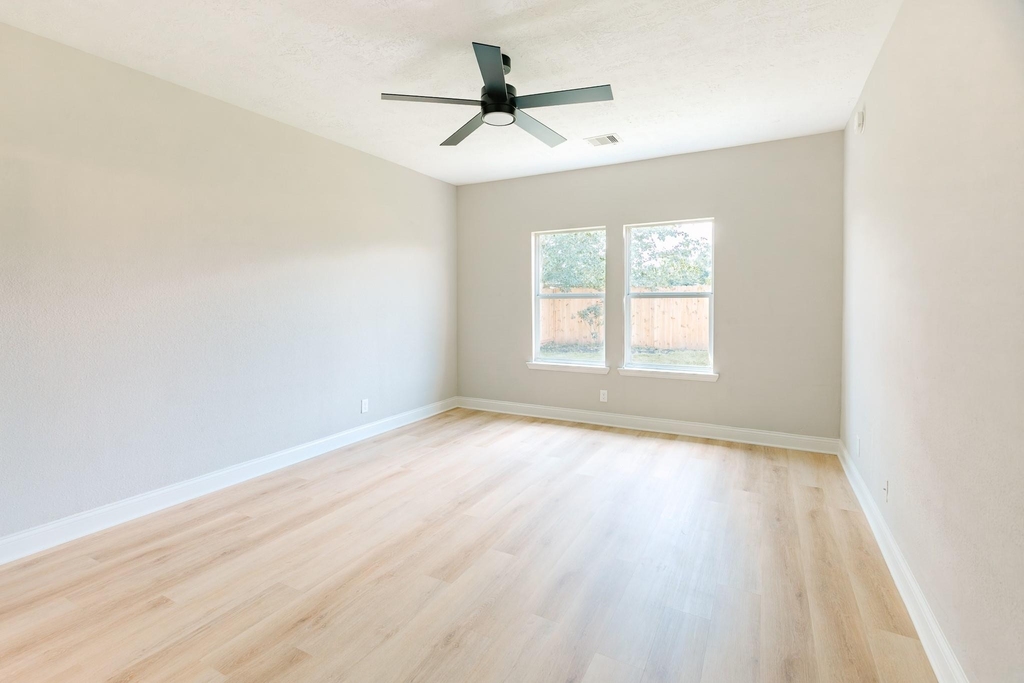 10922 Woodwind Shadows Dr Drive - Photo 7