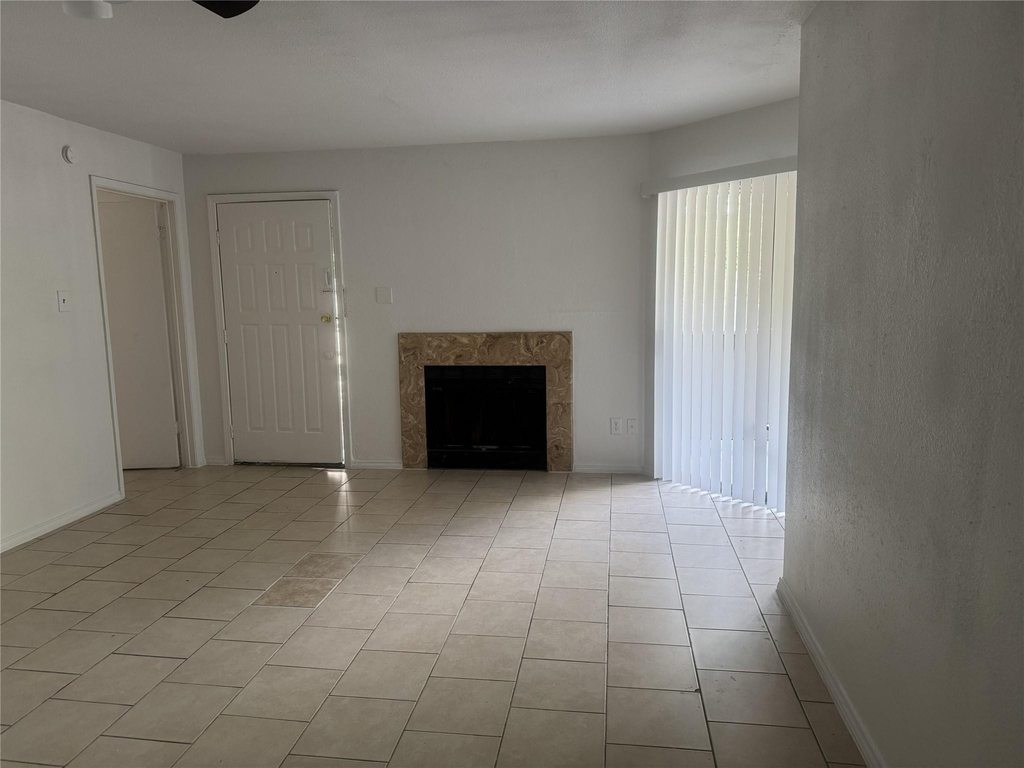 9797 Leawood Boulevard - Photo 4