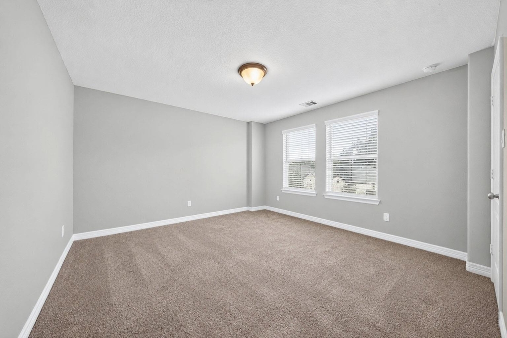 607 Spotted Sunfish Drive - Photo 12