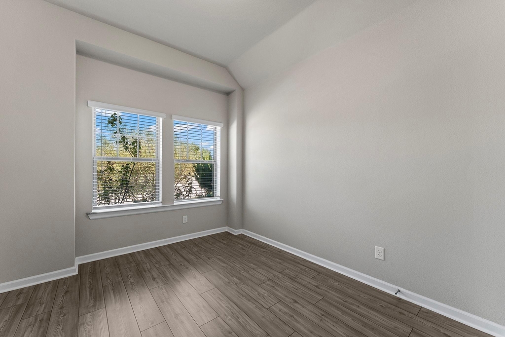 102 Camelia Street - Photo 20