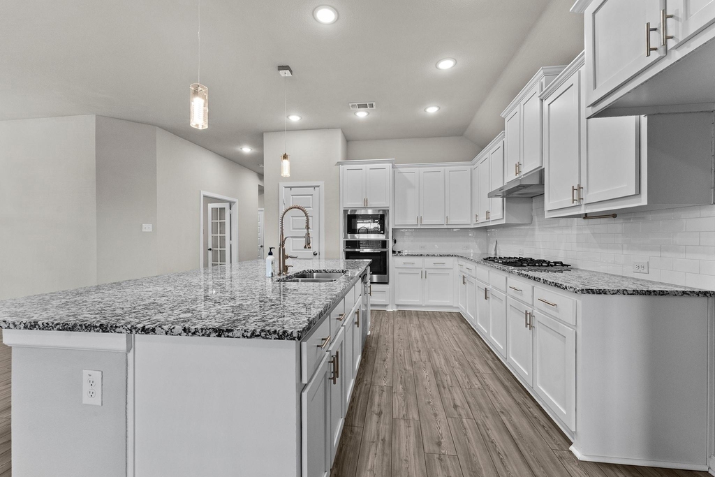 102 Camelia Street - Photo 6
