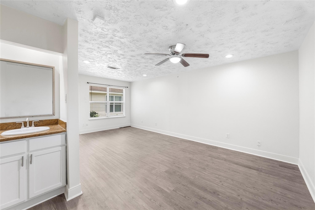 1815 Millbury Drive - Photo 26
