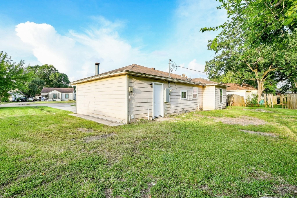 319 Rustic Drive - Photo 22