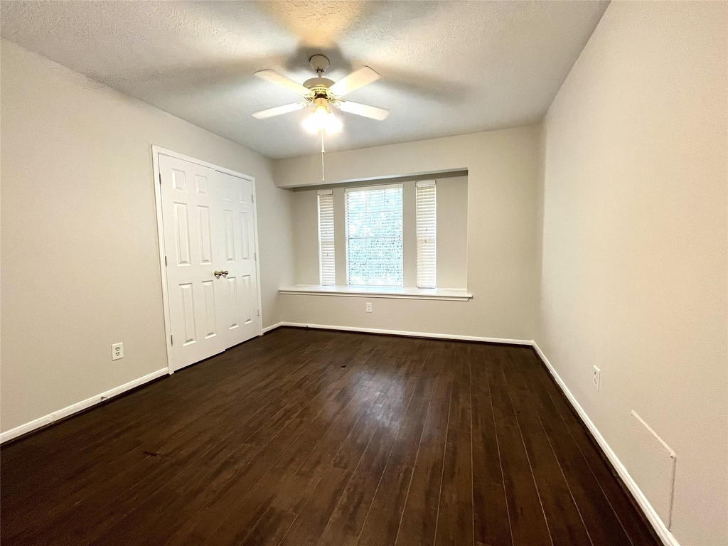 3847 Landon Park Drive - Photo 14