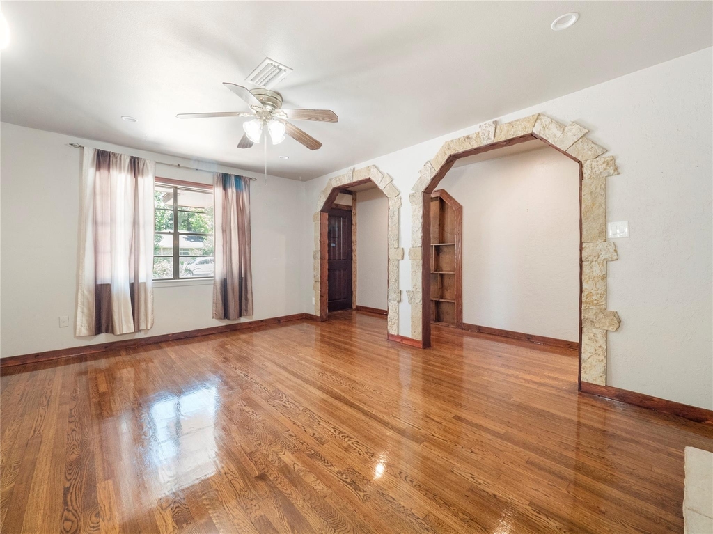 9607 Carousel Lane - Photo 3