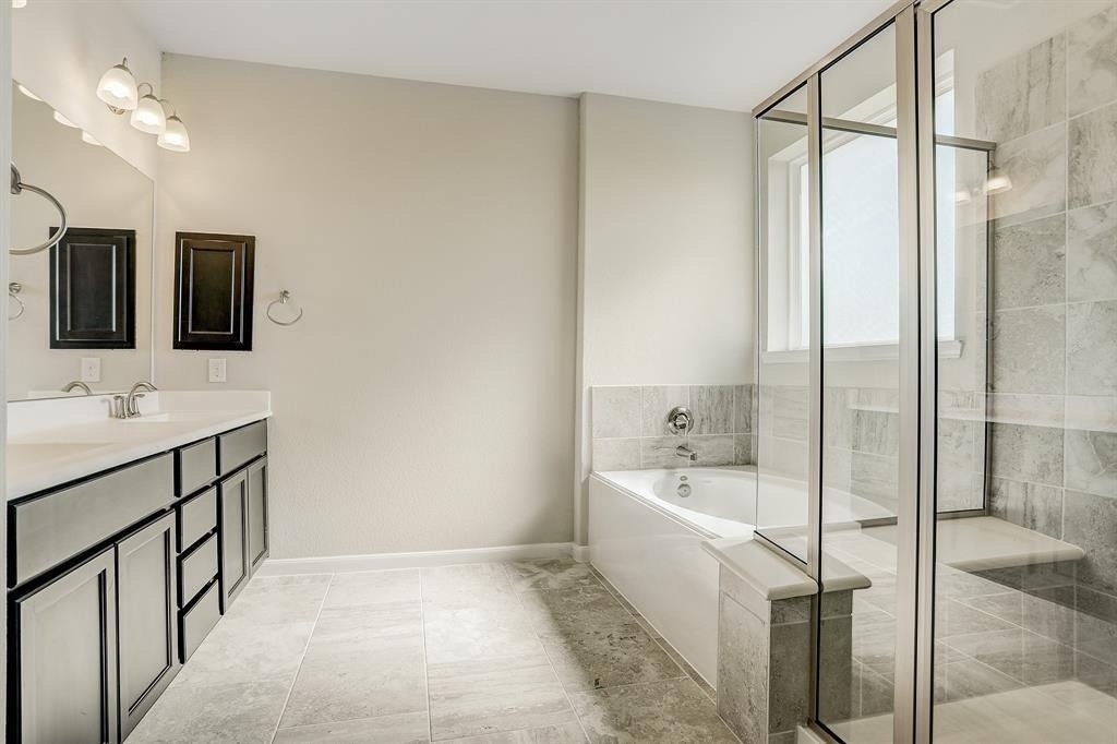 2704 Veranda Falls - Photo 12