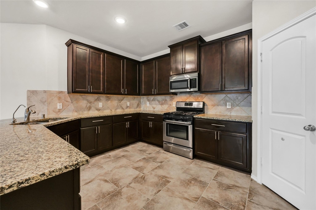23723 Giardini Drive - Photo 11