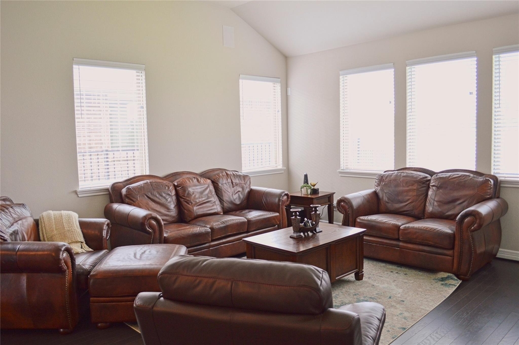 13146 Rowan Green Drive - Photo 2