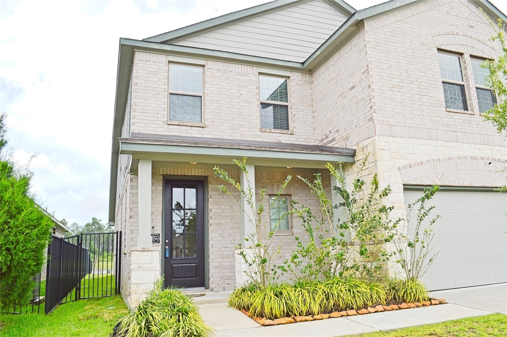13146 Rowan Green Drive - Photo 1