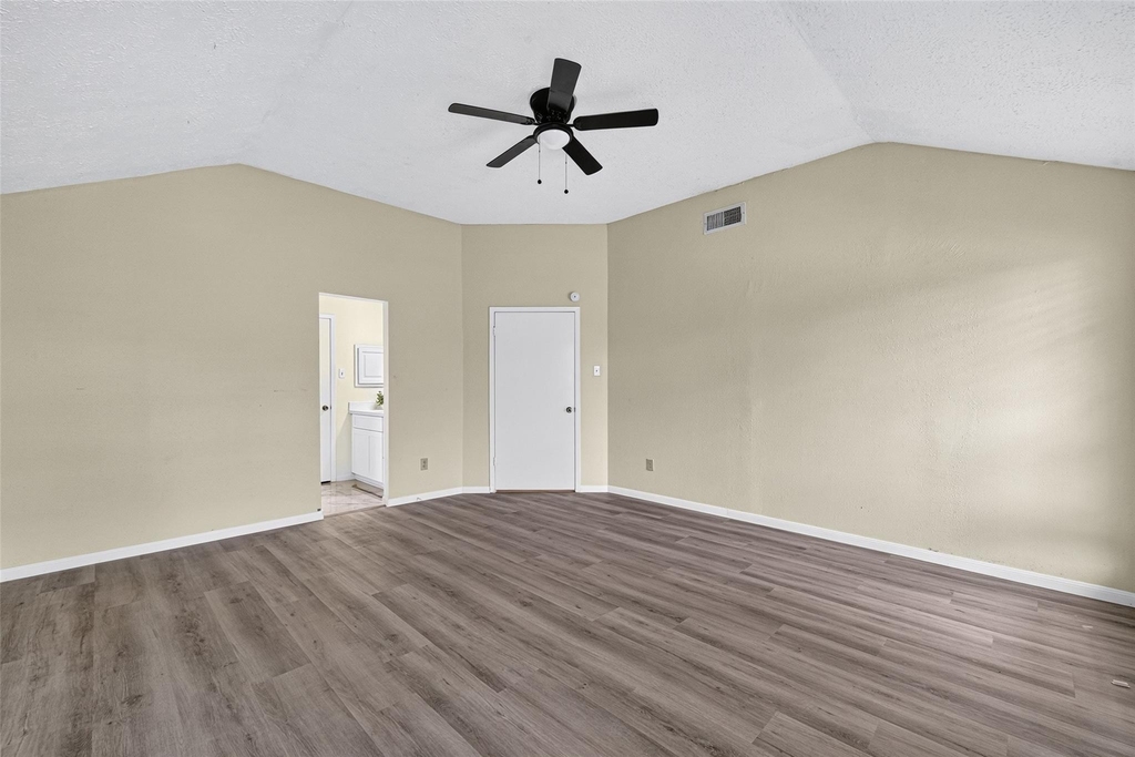 6455 Allerton Street - Photo 37
