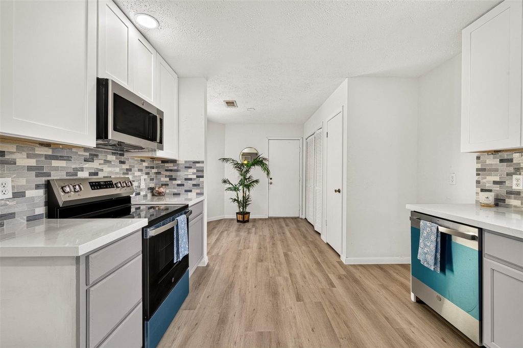 6455 Allerton Street - Photo 22