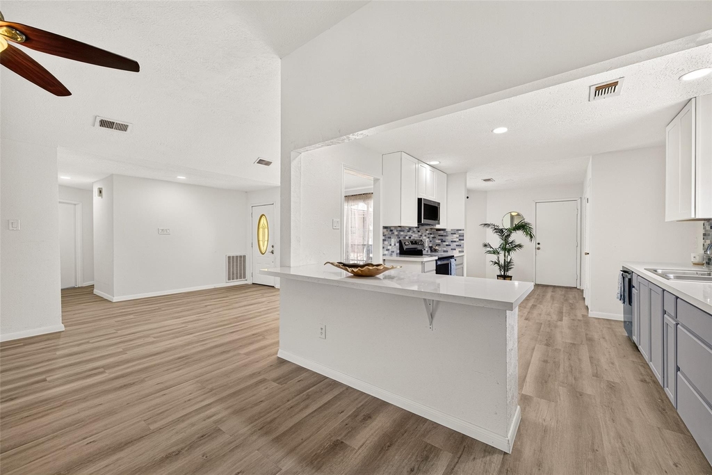 6455 Allerton Street - Photo 16