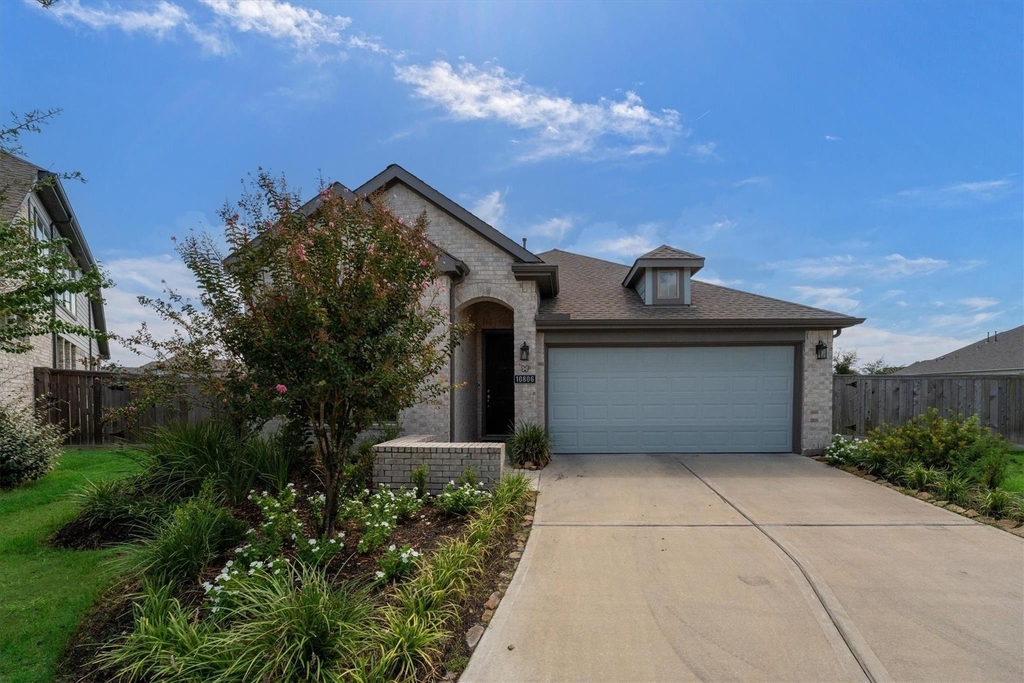 10806 Chrysalis Court - Photo 1