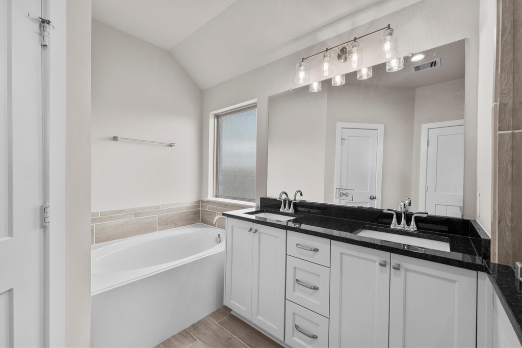 10806 Chrysalis Court - Photo 23