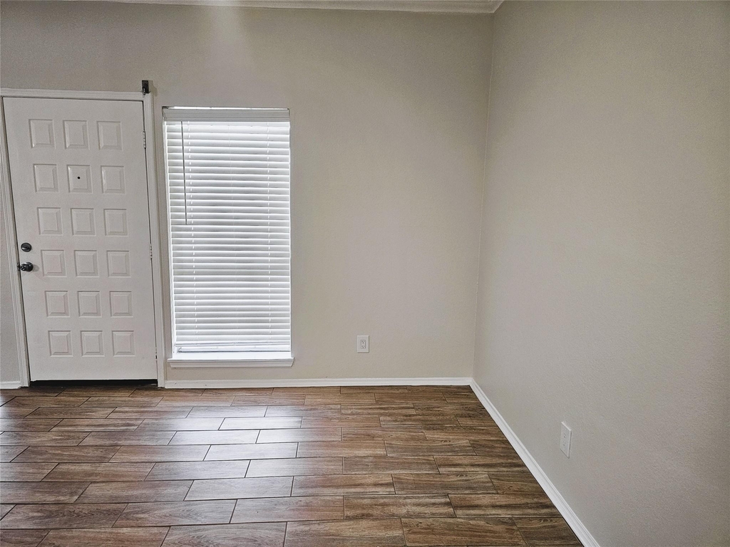 921 Marine Drive - Photo 14