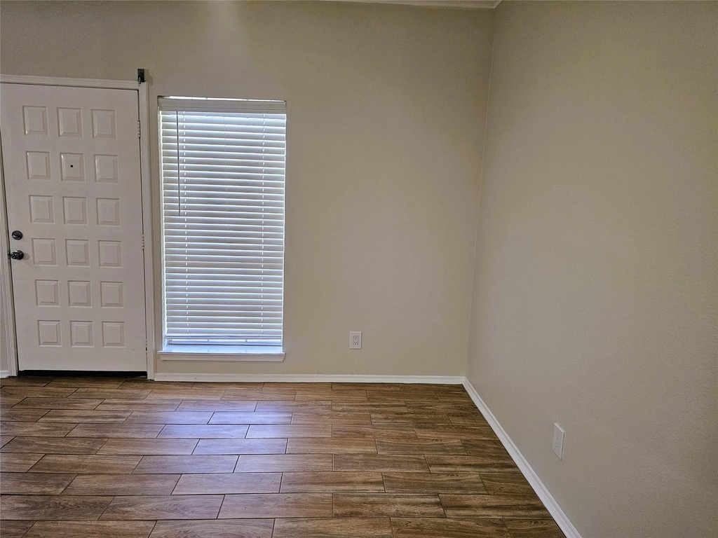 921 Marine Drive - Photo 15