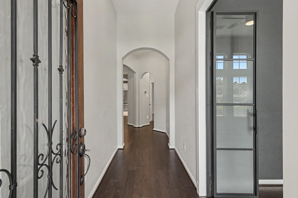 236 Clementine Court - Photo 3