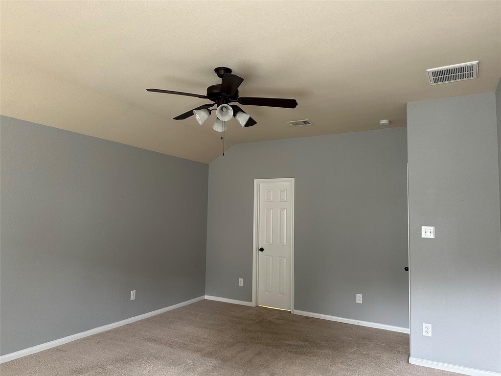 2610 Lexington Park Drive - Photo 15