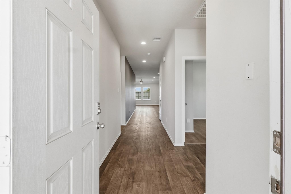 18651 Swainboro Drive - Photo 3