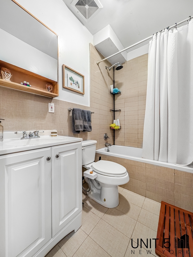 234 Boerum Street - Photo 10