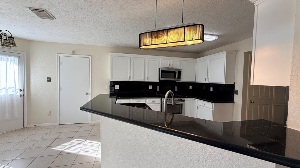 106 Crimson Bay Drive - Photo 11