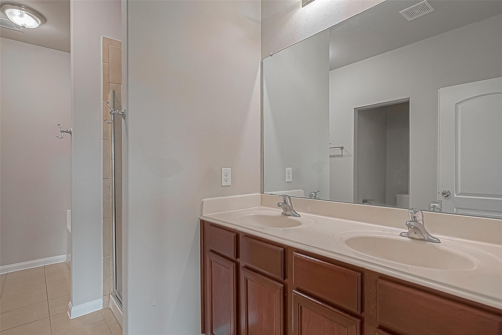20630 Stout Drive - Photo 14