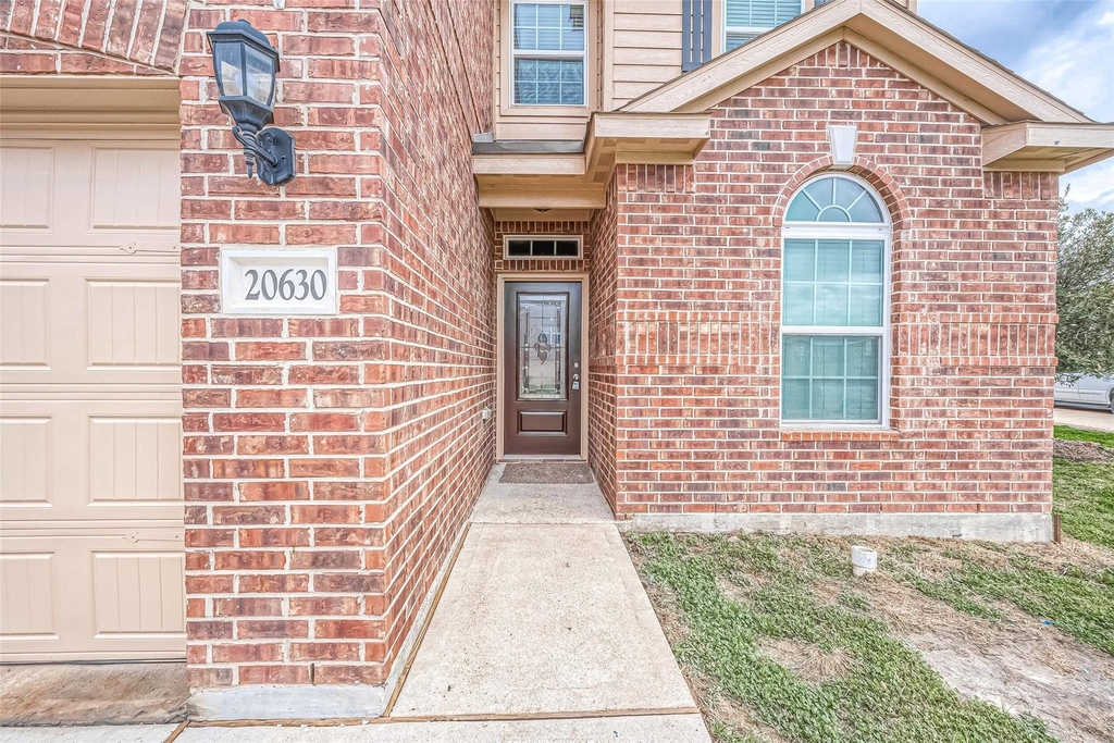 20630 Stout Drive - Photo 3