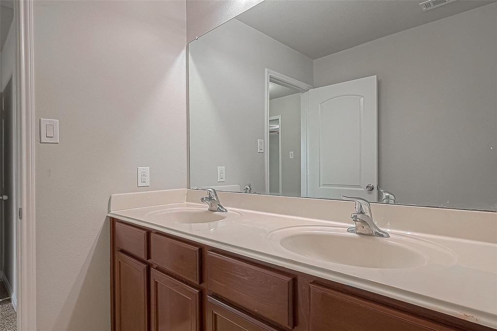 20630 Stout Drive - Photo 15