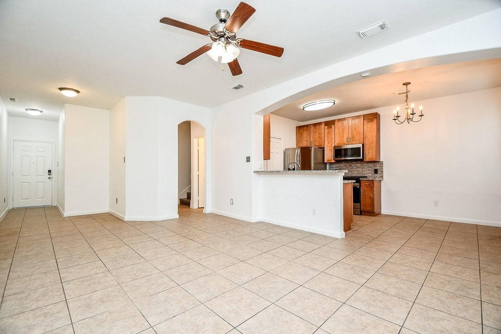 6011 Shadow Isle Lane - Photo 7