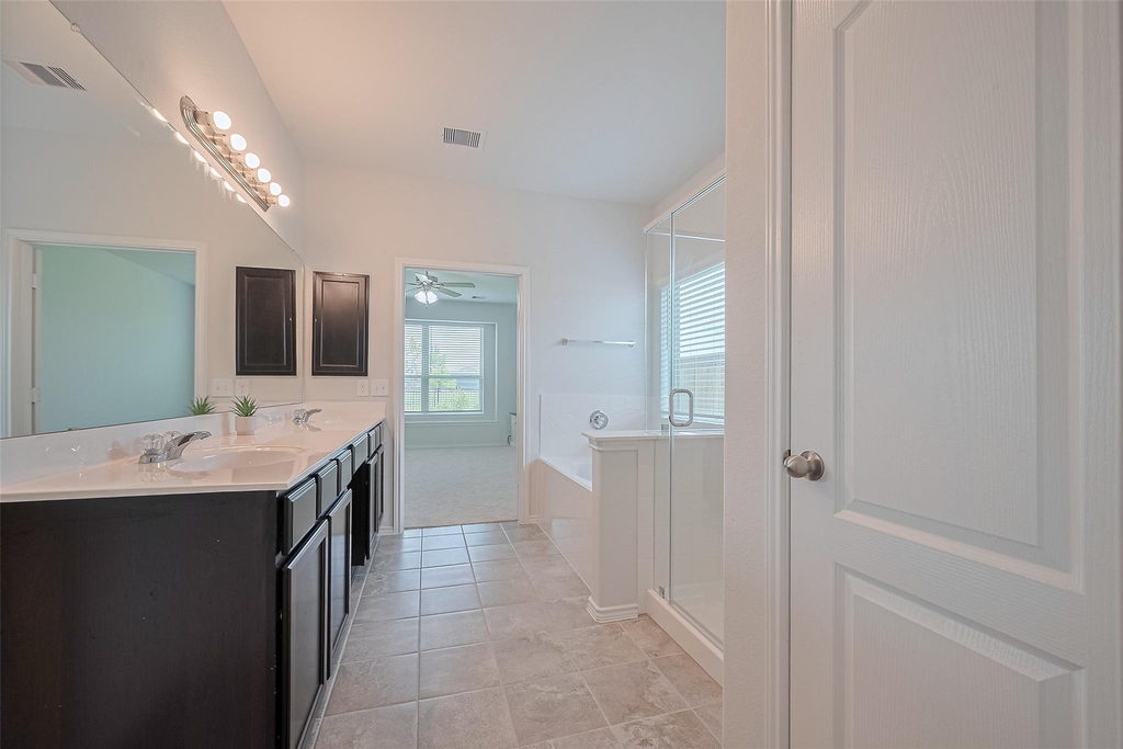 8211 Red Shiner Way - Photo 26