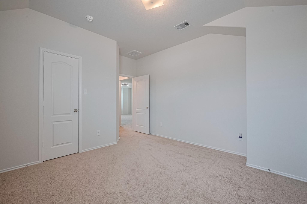 8211 Red Shiner Way - Photo 33