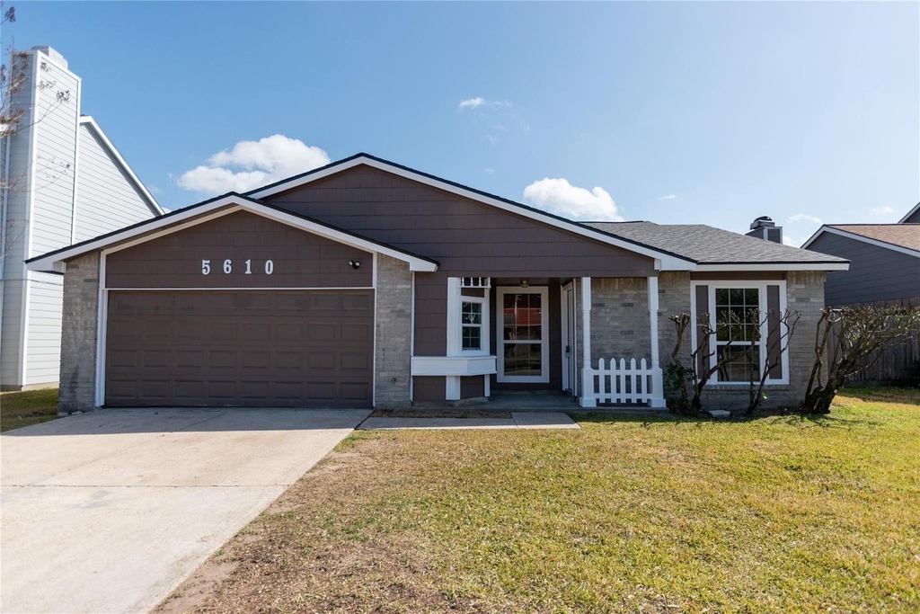 5610 Wallis Trail Court - Photo 0