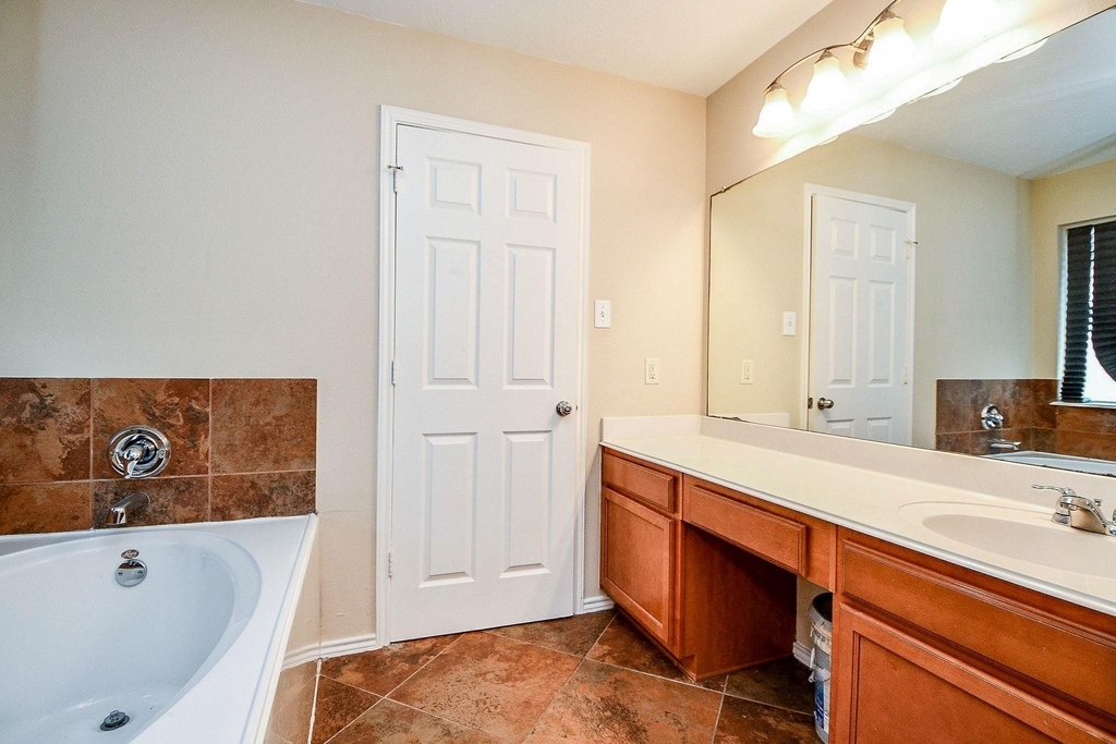 6171 Yorktown Meadow Lane - Photo 27
