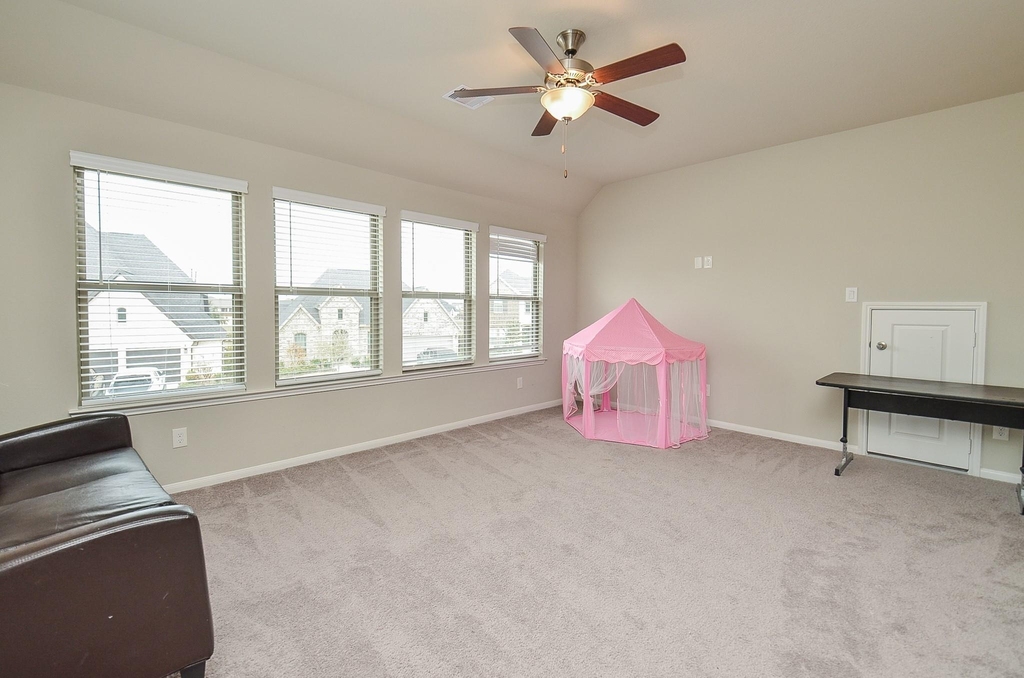 3035 Dragonlet Lane - Photo 9