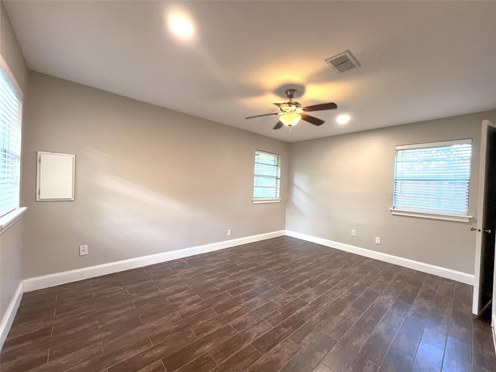 10014 Cedardale Drive - Photo 19